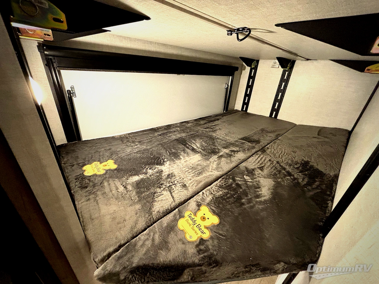 2026 Ember E-Series 19ETS Photo 12