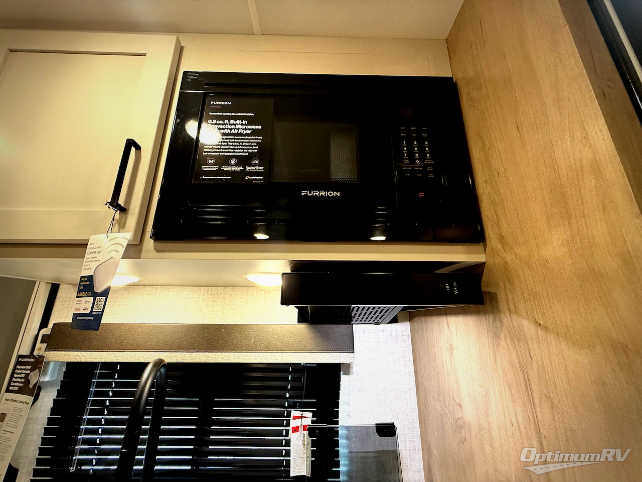 2026 Ember E-Series 19ETS Photo 14