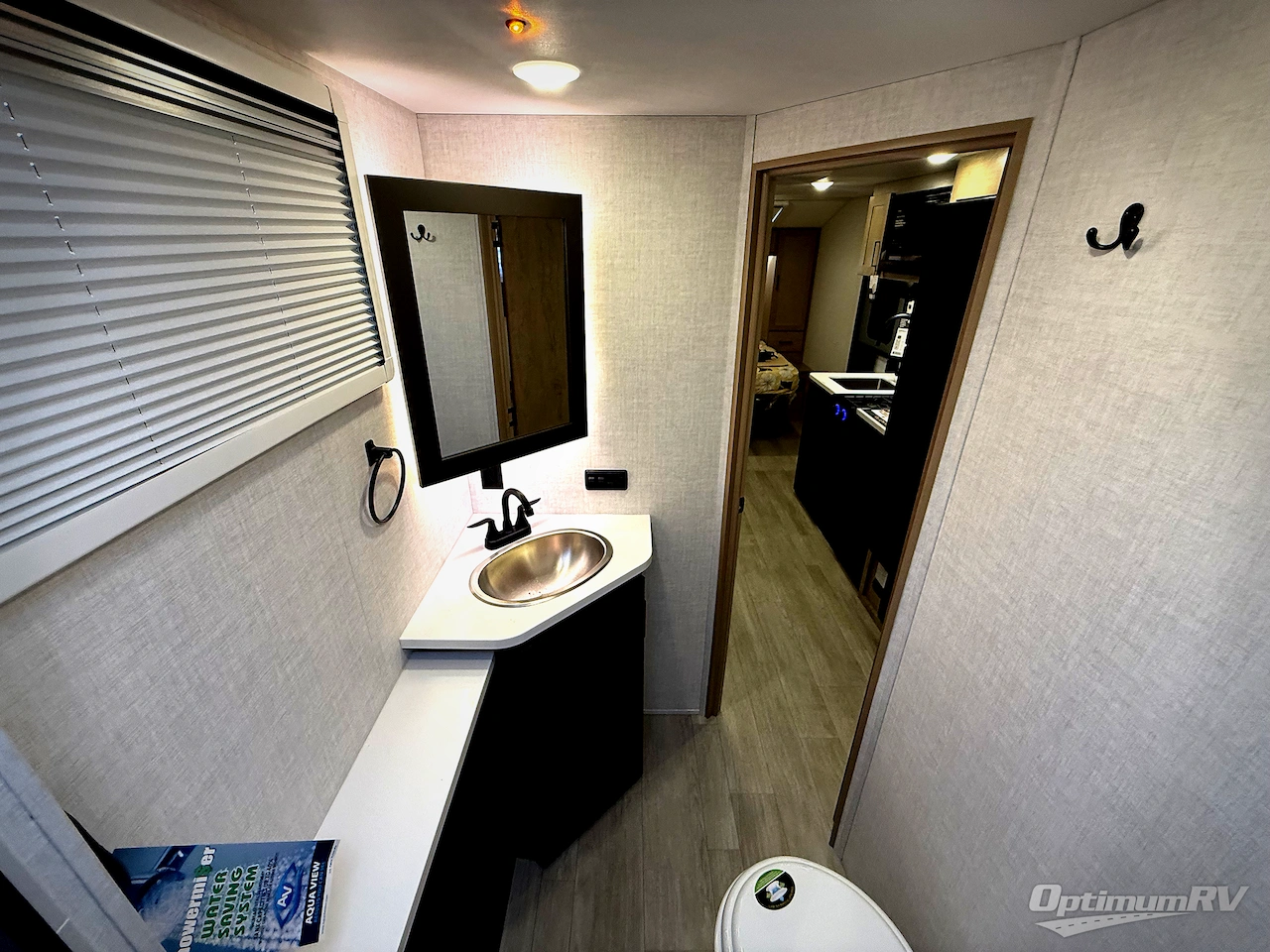 2026 Ember Overland Series 221MSL Photo 20