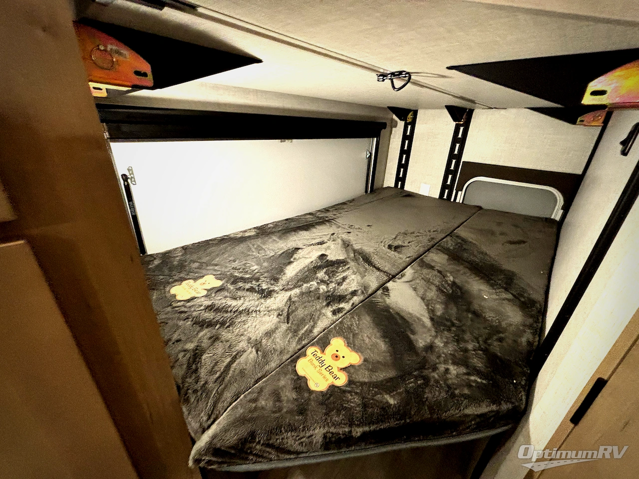 2026 Ember E-Series 26ETS Photo 15