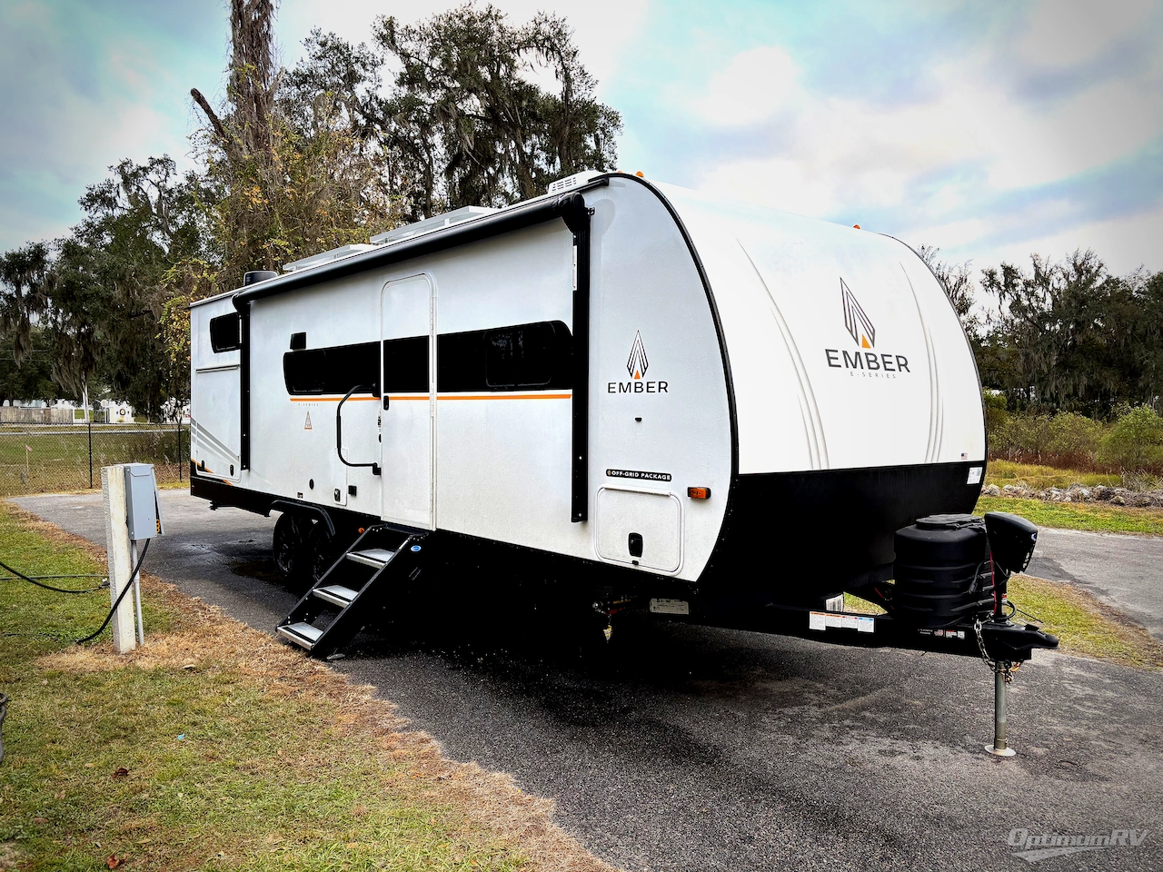 2026 Ember E-Series 26ETS Photo 1