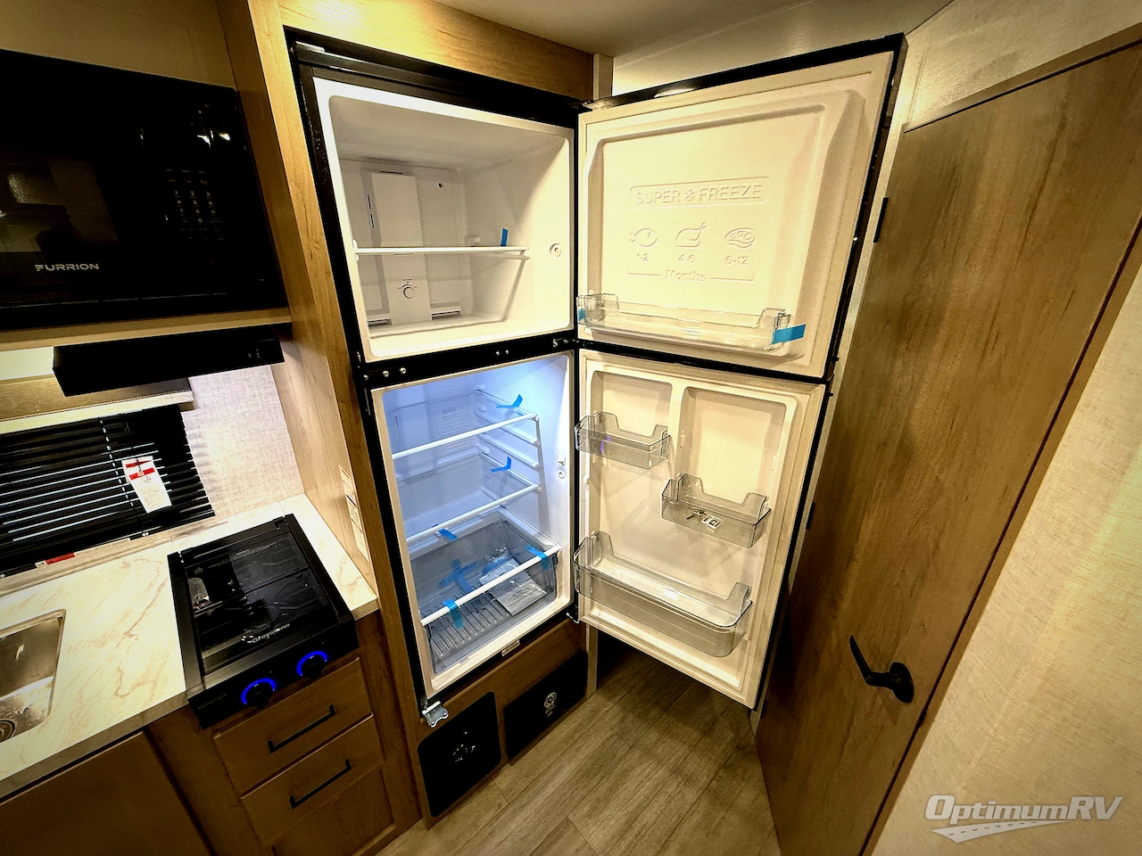 2026 Ember E-Series 19ETS Photo 12