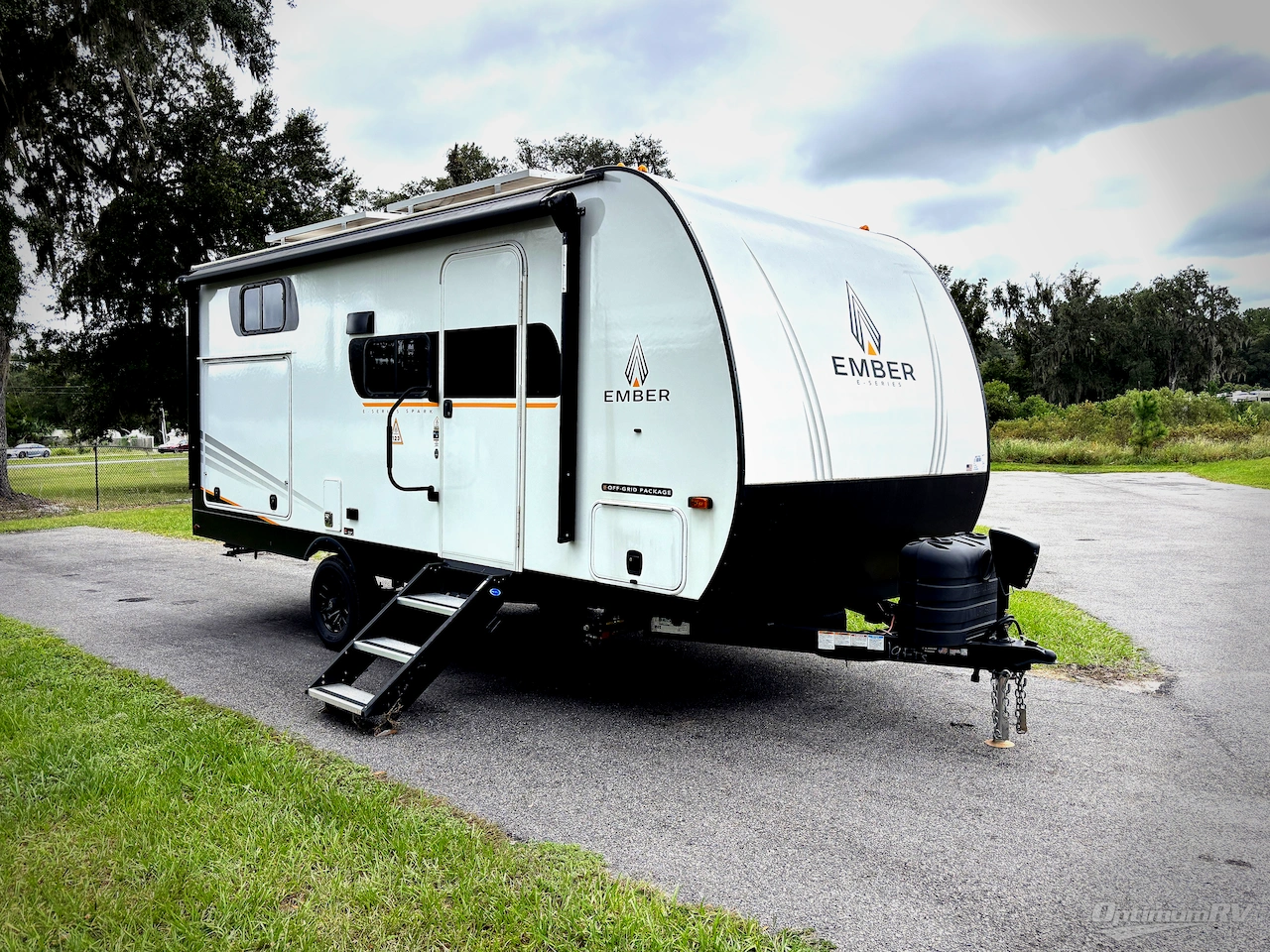 2026 Ember E-Series 19ETS Photo 1
