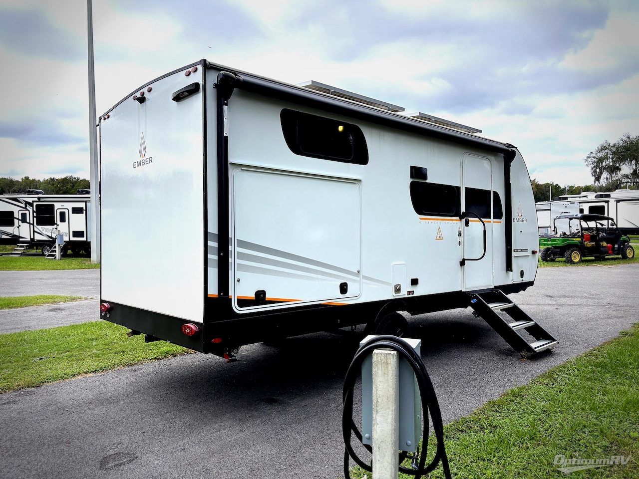 2026 Ember E-Series 19ETS Photo 2