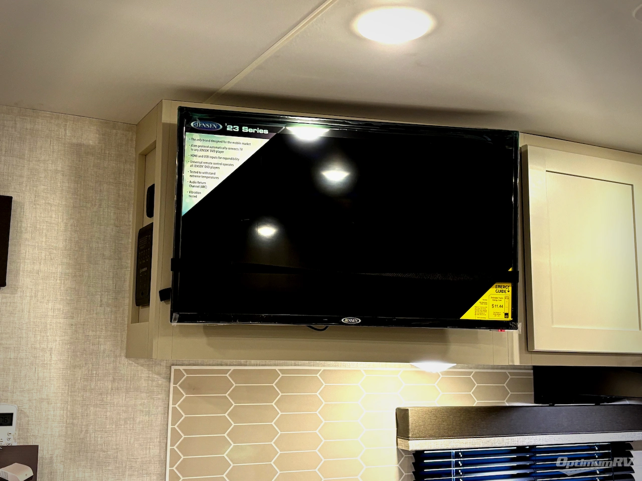 2026 Ember E-Series 26ETS Photo 9