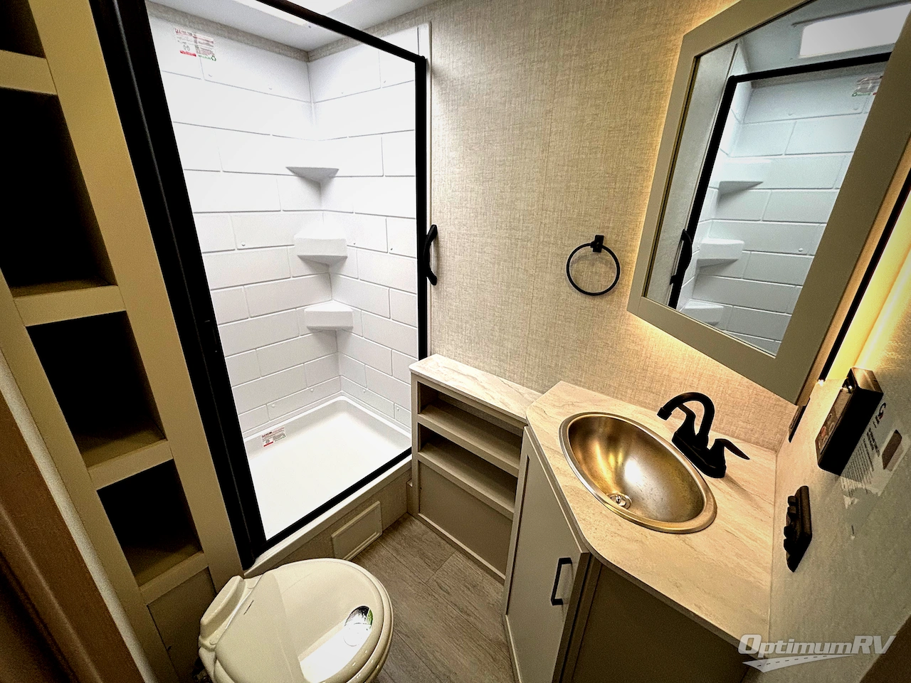 2026 Ember E-Series 26ETS Photo 16