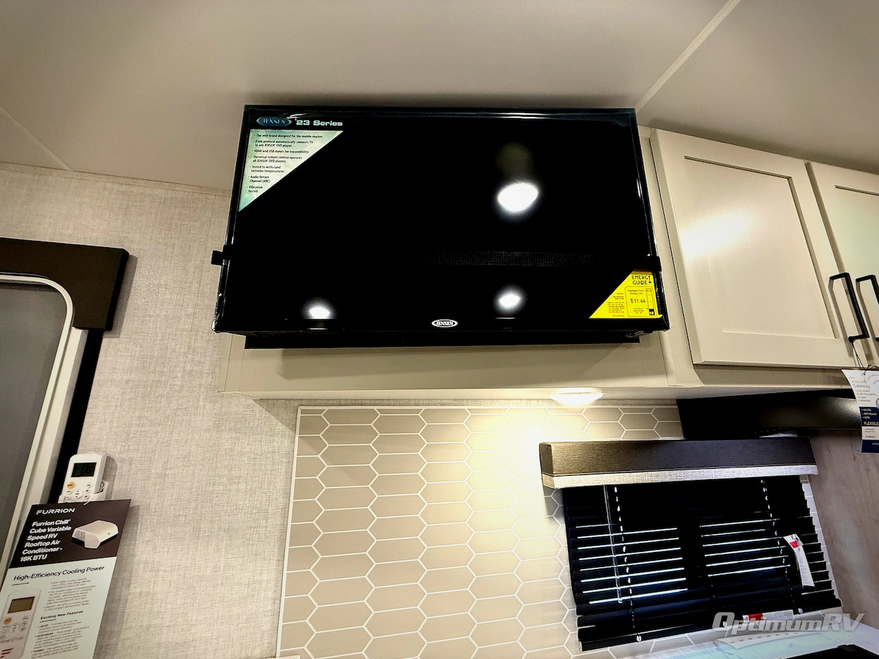 2026 Ember E-Series 22ETS Photo 10