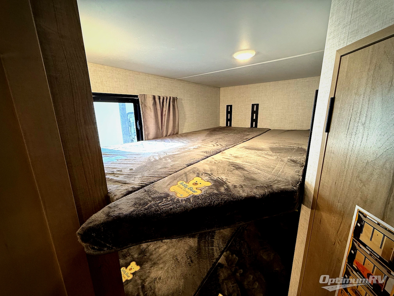 2026 Ember E-Series 22ETS Photo 15