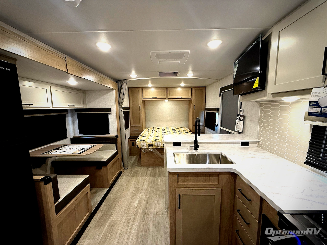 2026 Ember E-Series 22ETS Photo 5