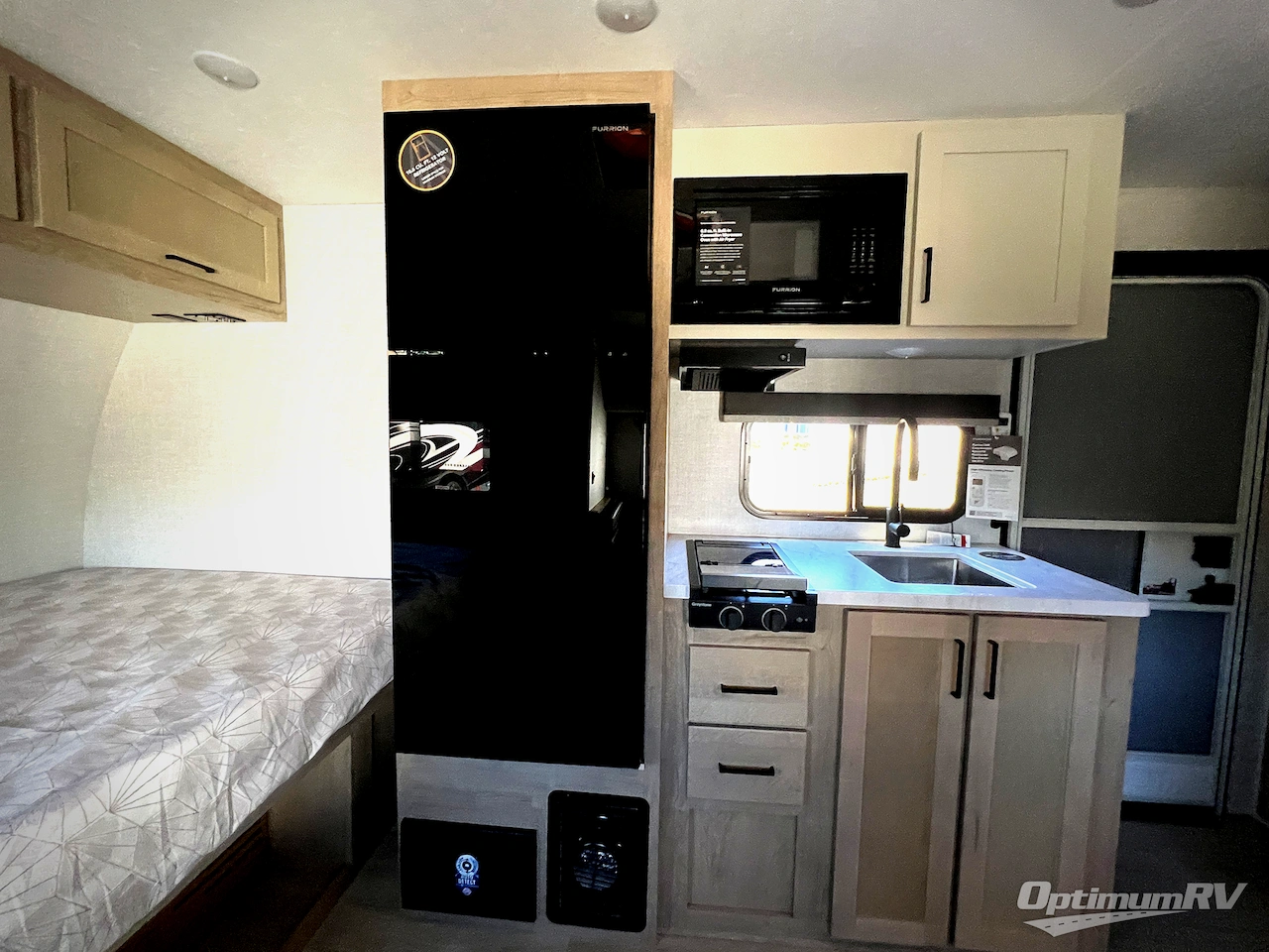 2026 Ember E-Series 18RBE Photo 11