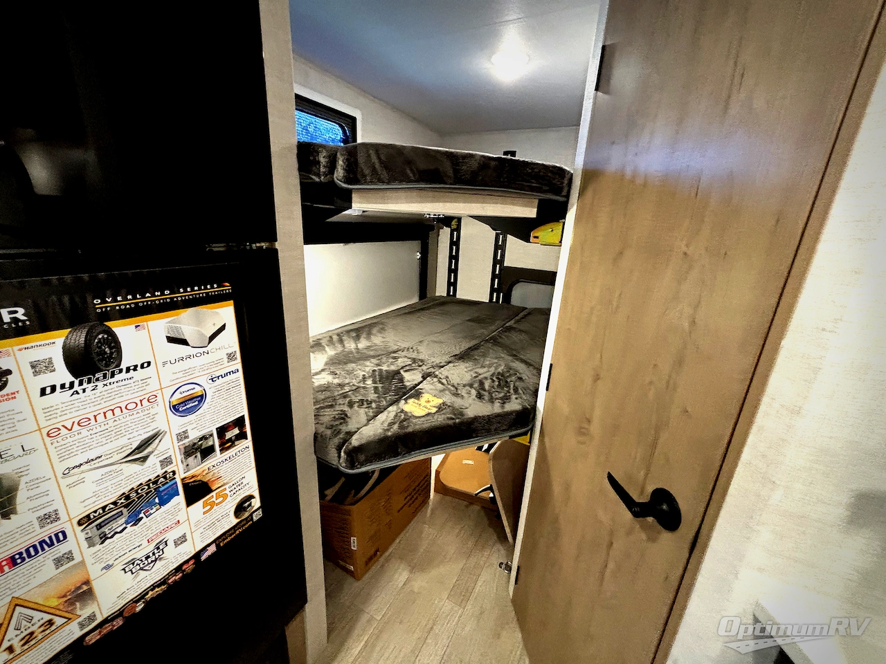 2026 Ember Overland Series 221MSL Photo 10