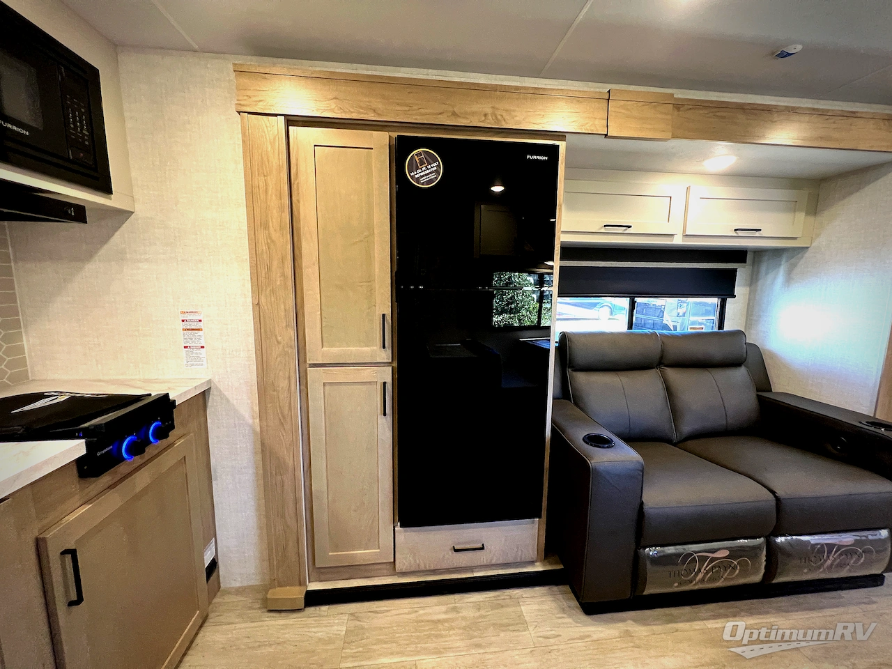 2026 Ember E-Series 24RLD Photo 11