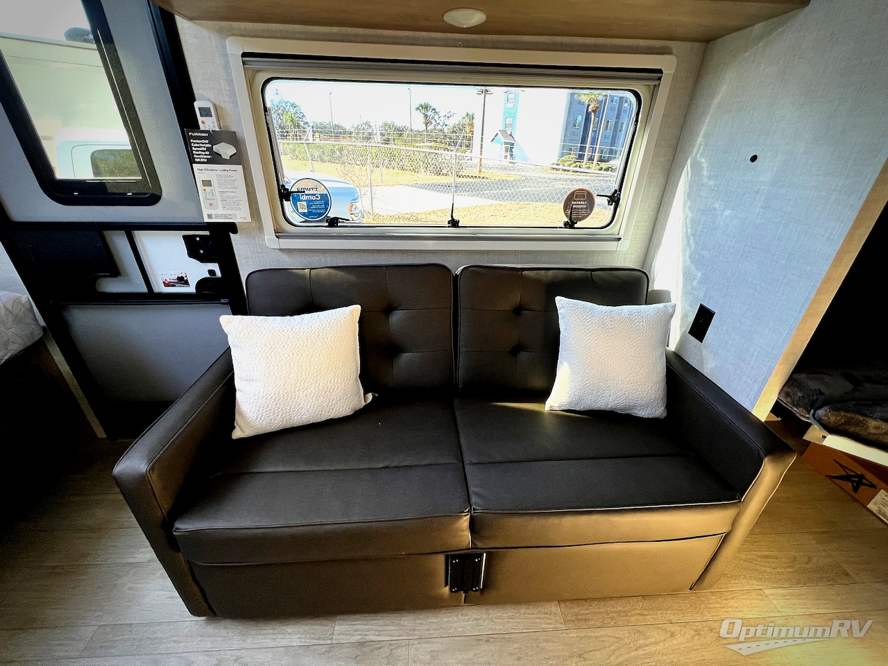 2026 Ember Overland Series 190MSL Photo 6