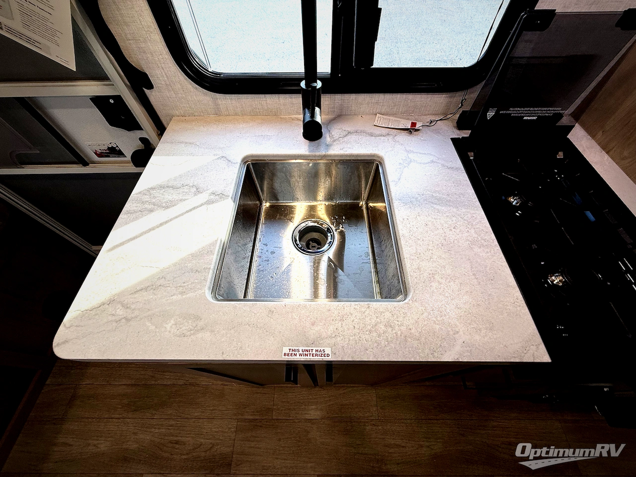 2026 Ember E-Series 19ETS Photo 8