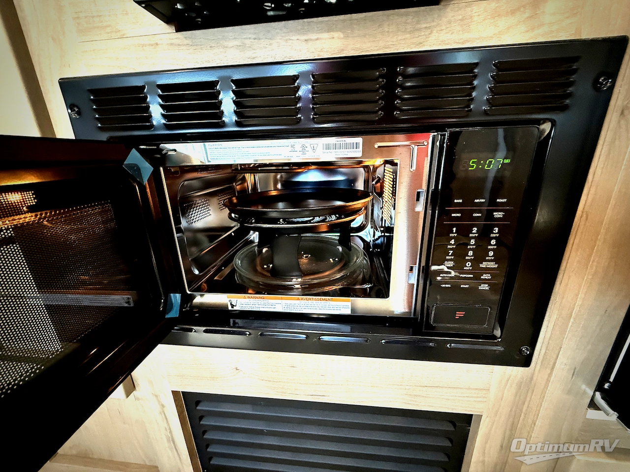 2026 Ember E-Series 26ETS Photo 11