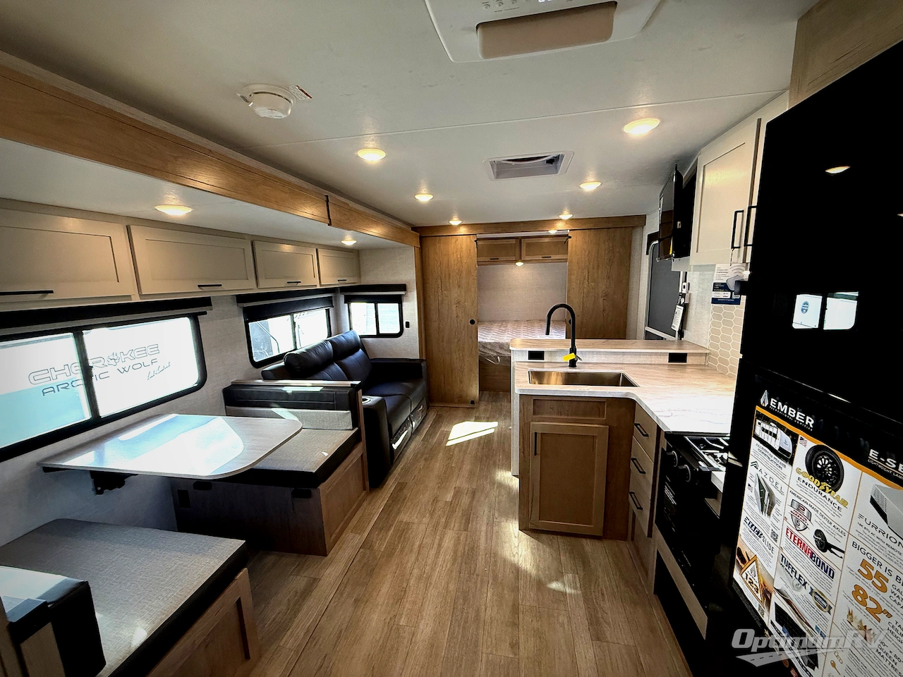 2026 Ember E-Series 26ETS Photo 16