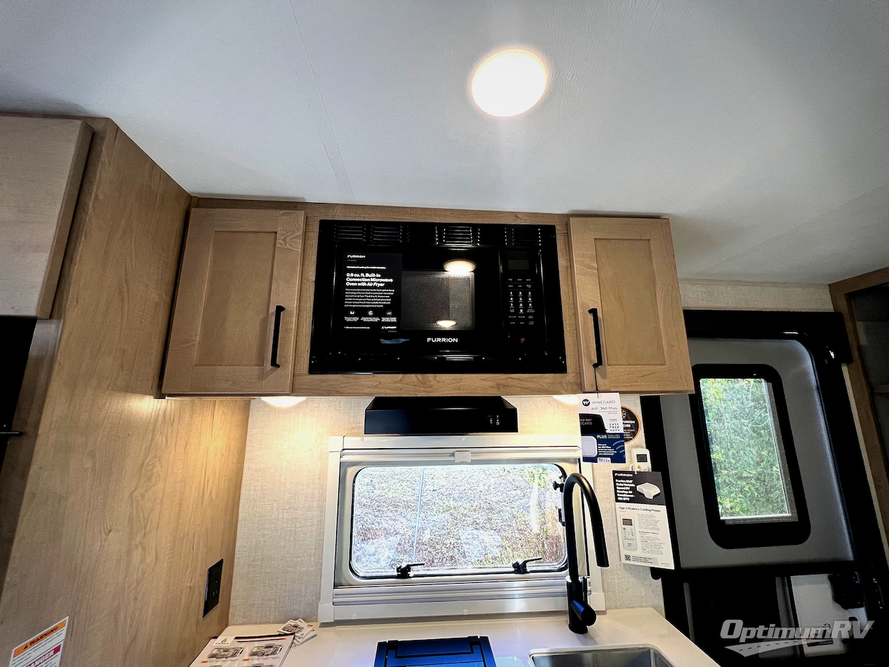 2026 Ember Overland Series 201FBQ Photo 10