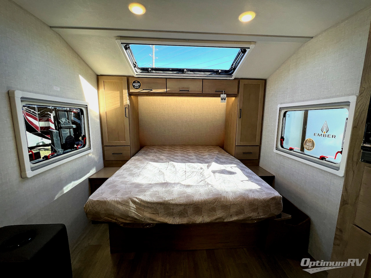 2026 Ember Overland Series 201FBQ Photo 13