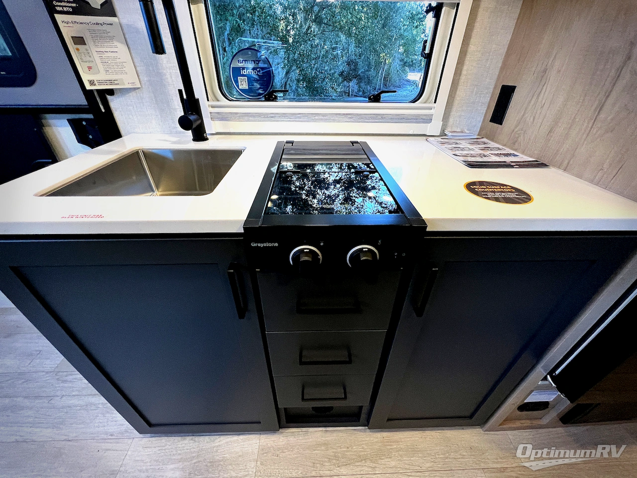 2026 Ember Overland Series 221MSL Photo 11