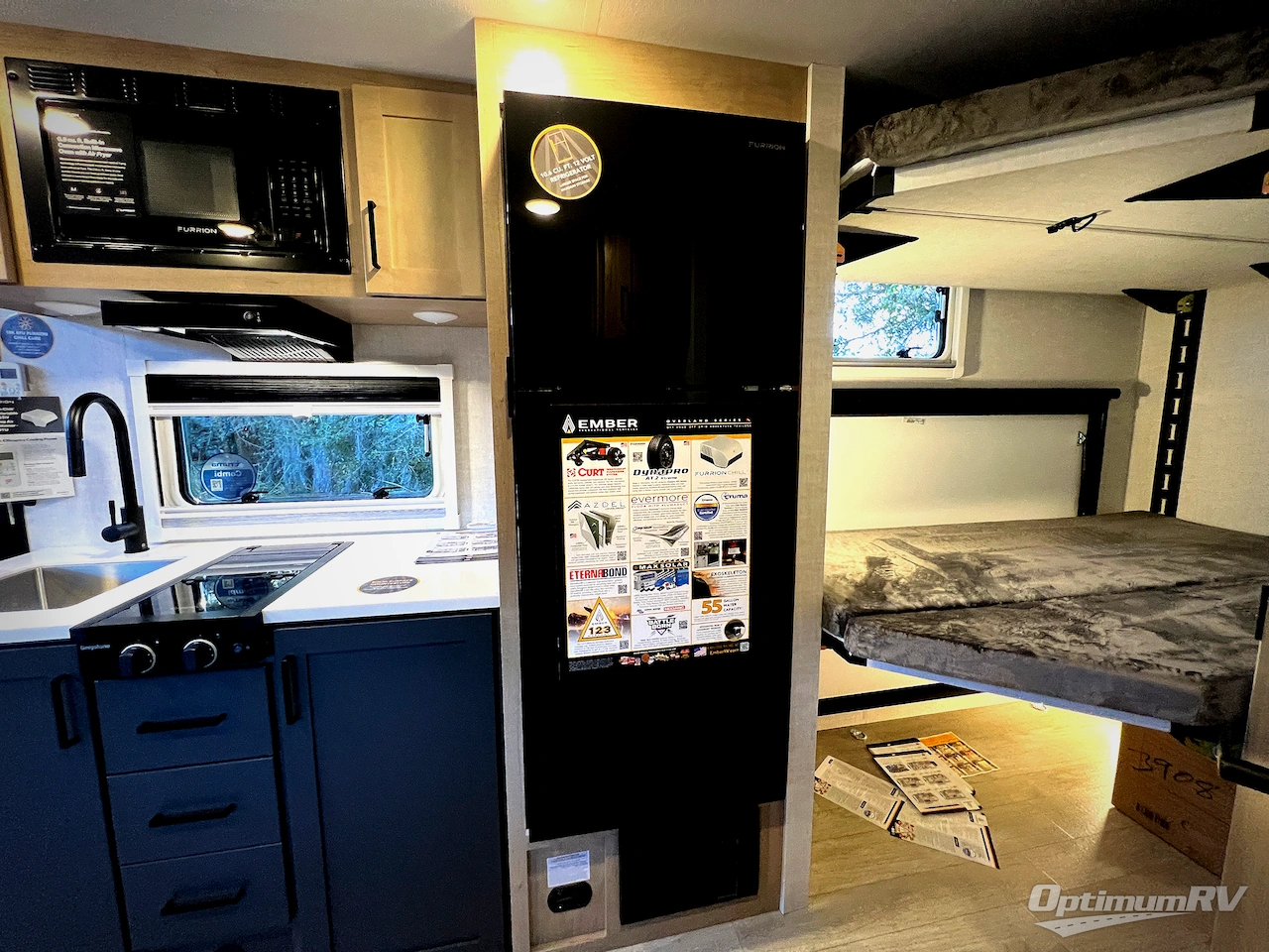 2026 Ember Overland Series 221MSL Photo 12