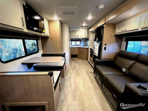 2026 Ember E-Series 22MLQ RV Photo 2
