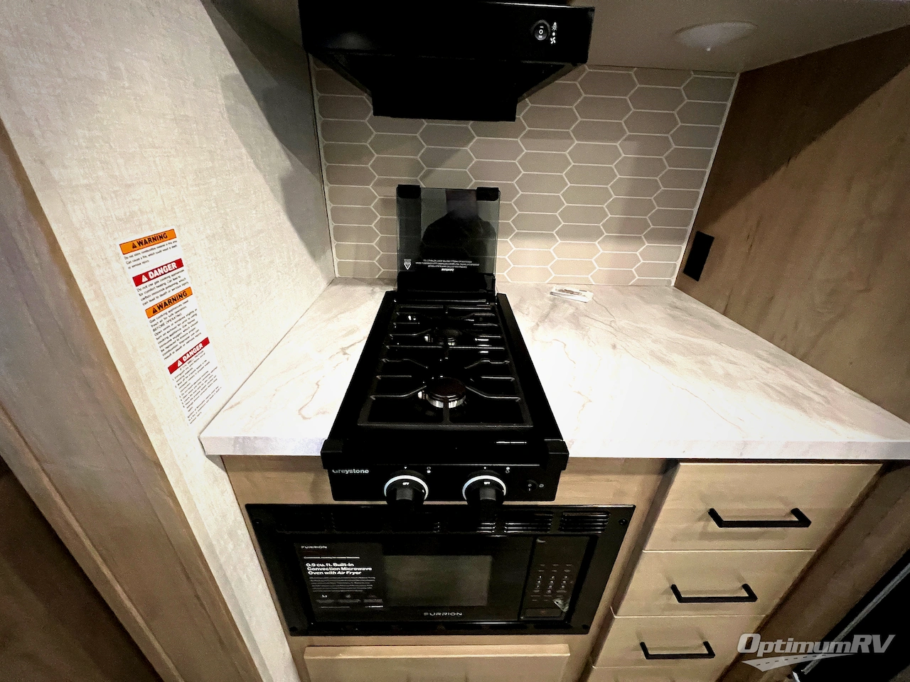 2026 Ember E-Series 22MLQ Photo 12