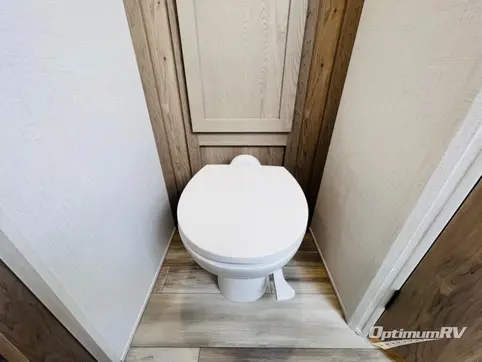 2024 Forest River Flagstaff Micro Lite 25FKBS RV Photo 4