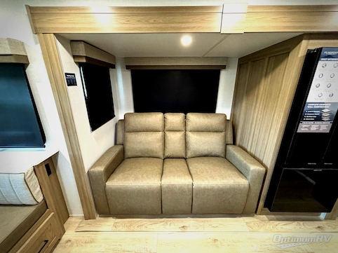 2027 Forest River Flagstaff Super Lite 26SRD RV Photo 4