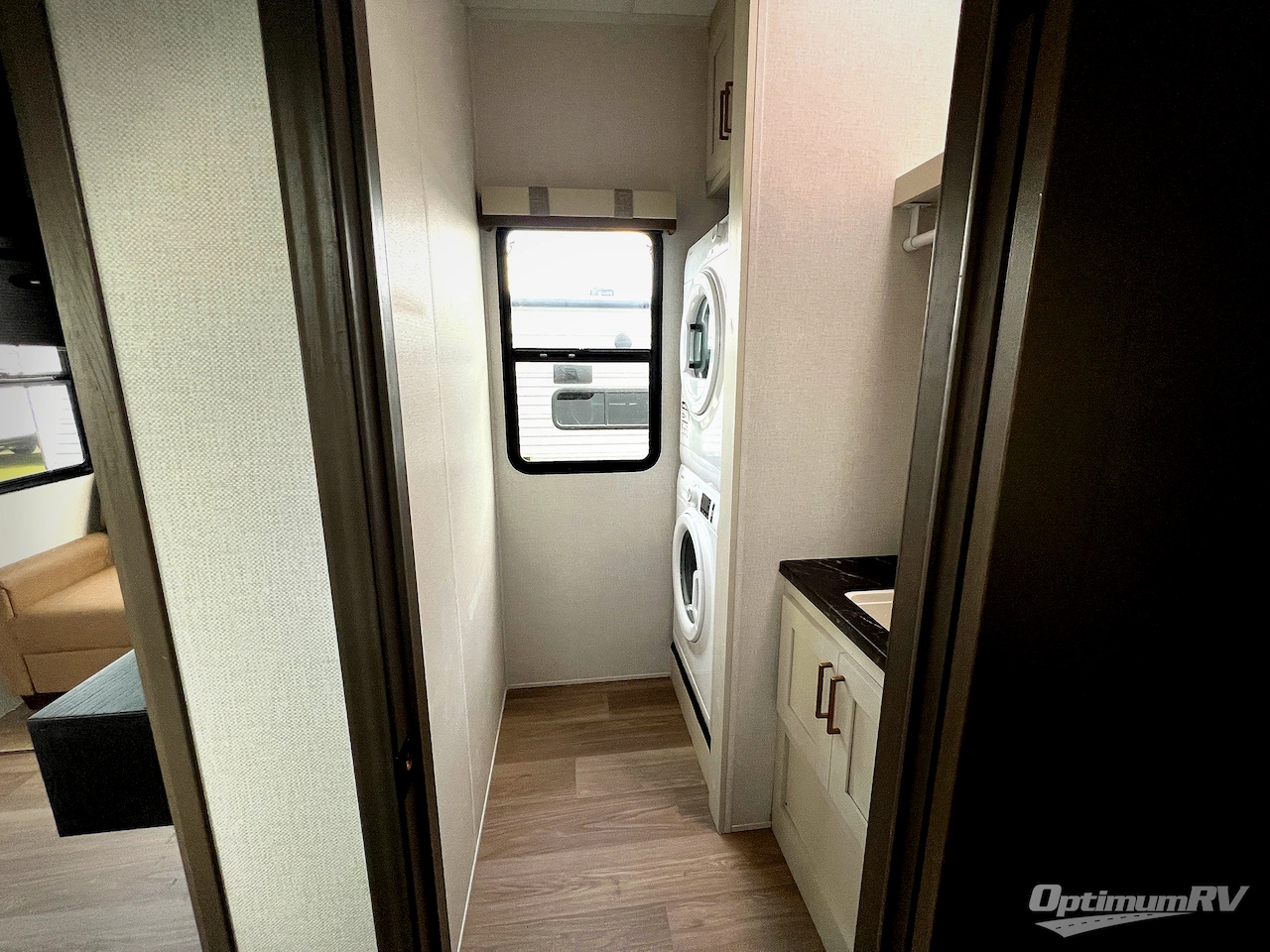 2026 East To West Tandara 388LR Photo 23