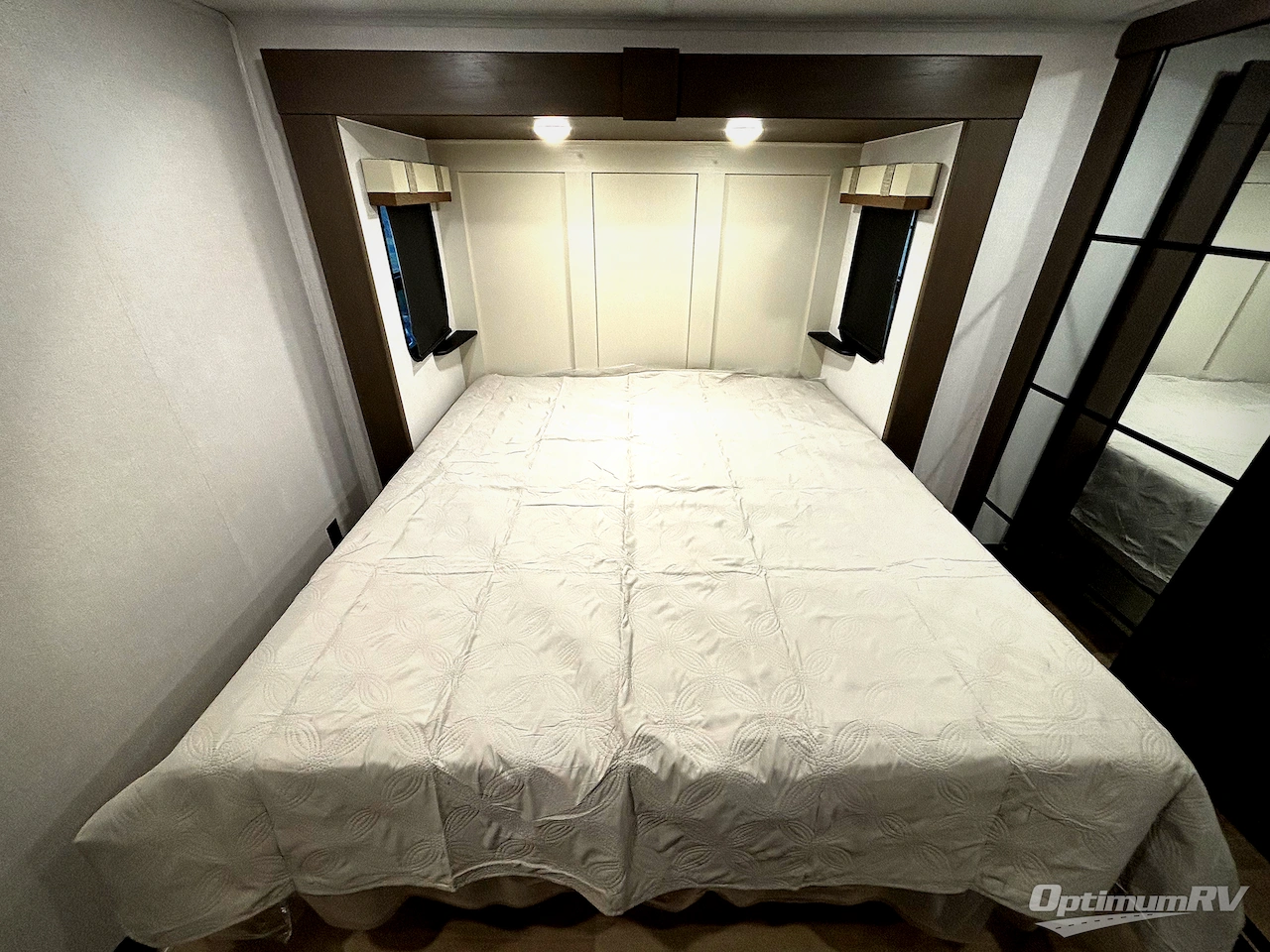 2026 East To West Tandara 388LR Photo 9