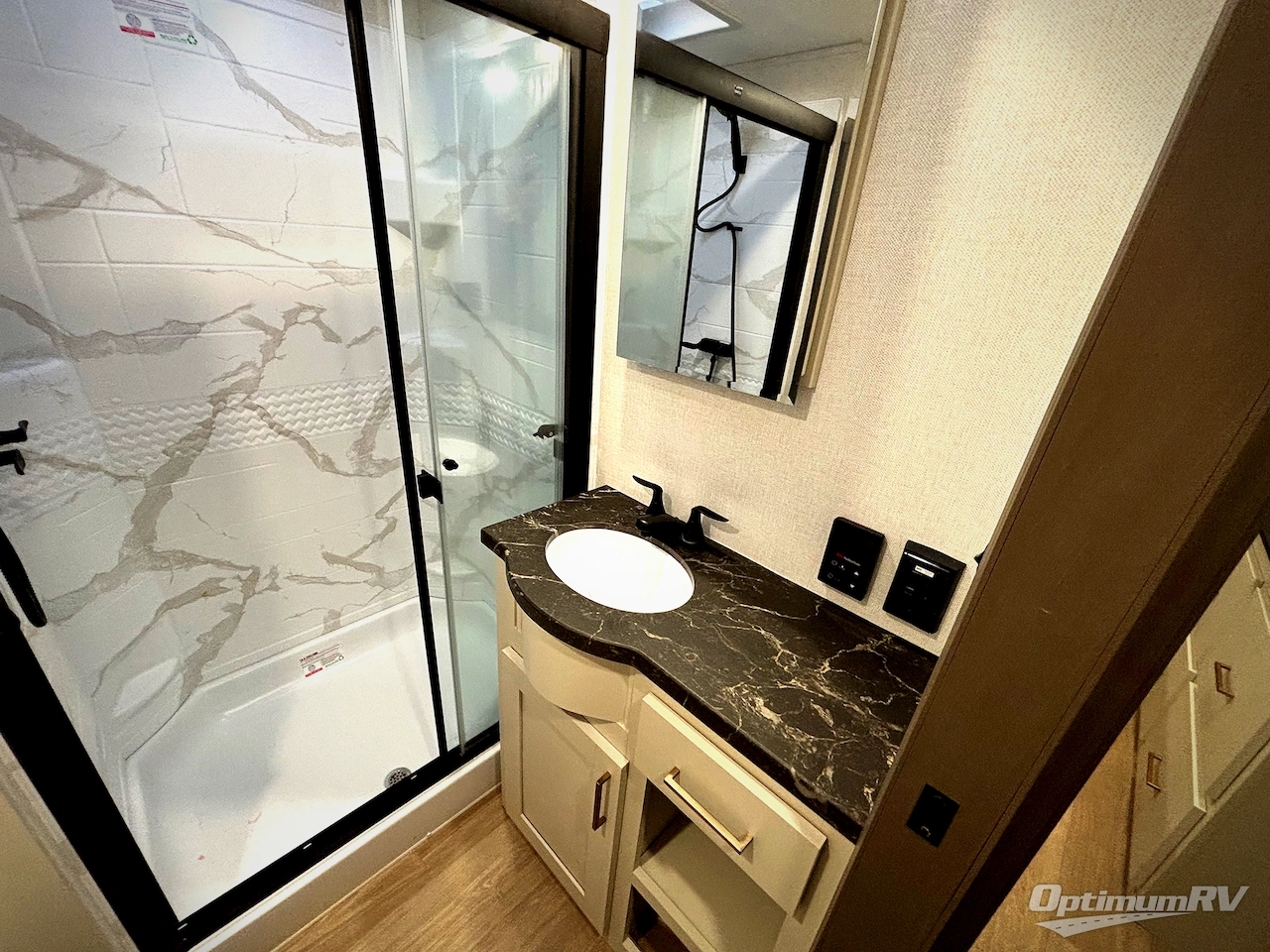 2026 East To West Tandara 388LR Photo 13