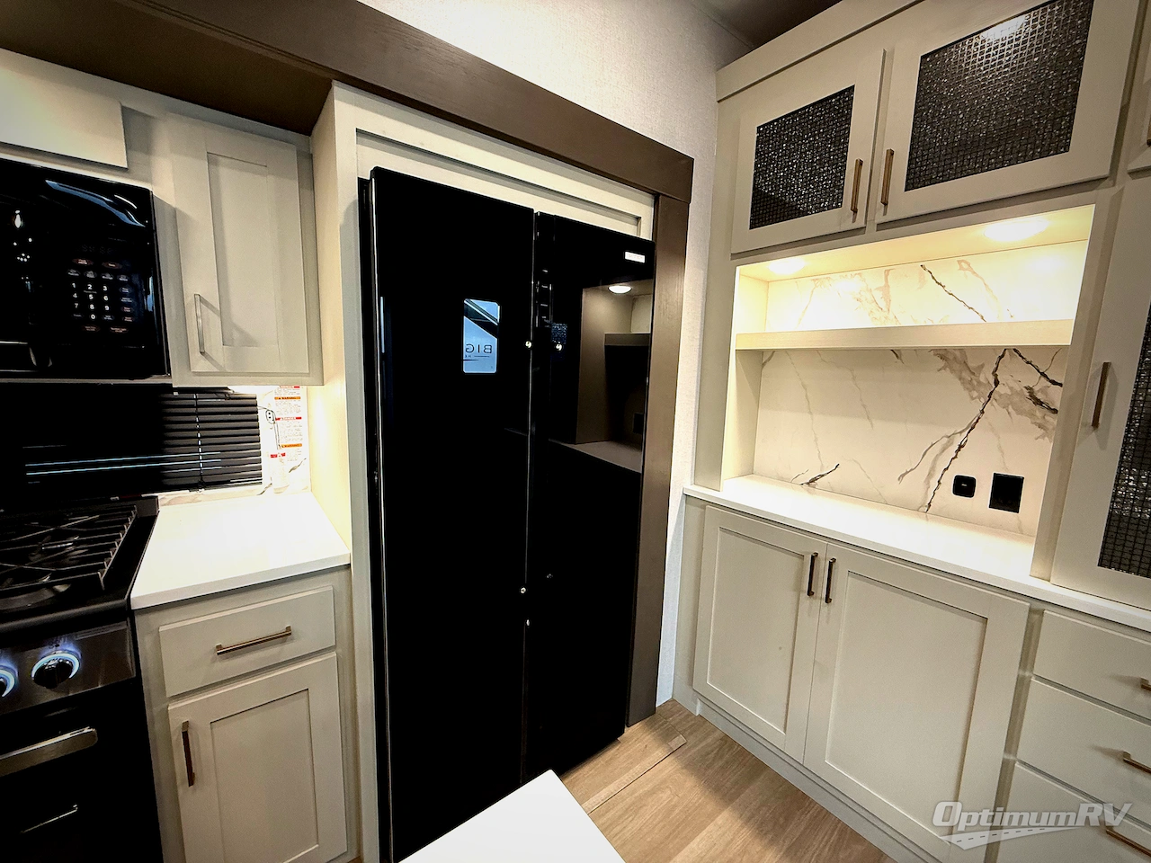 2026 East To West Tandara 389DS Photo 13