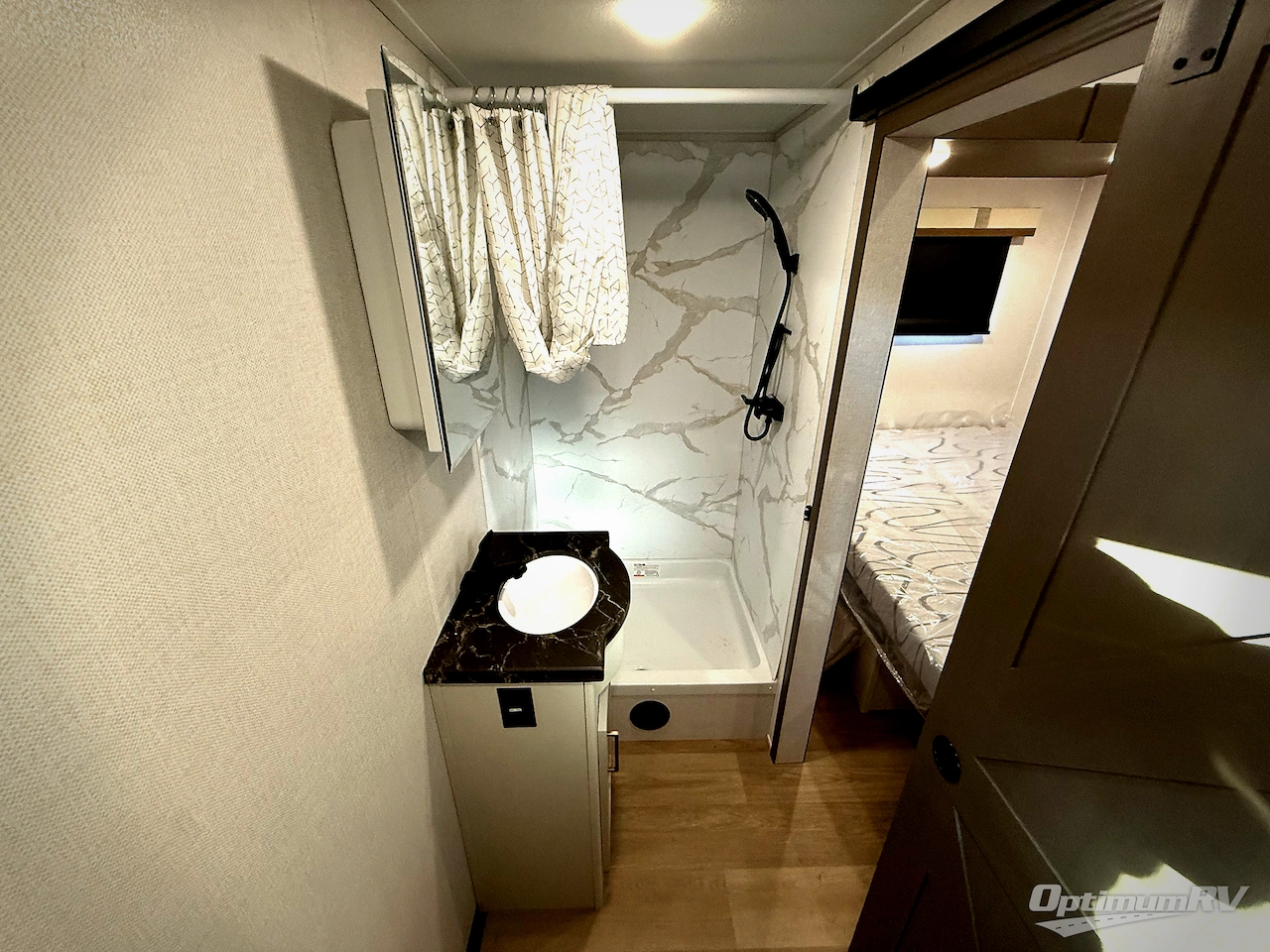 2026 East To West Tandara 389DS Photo 21