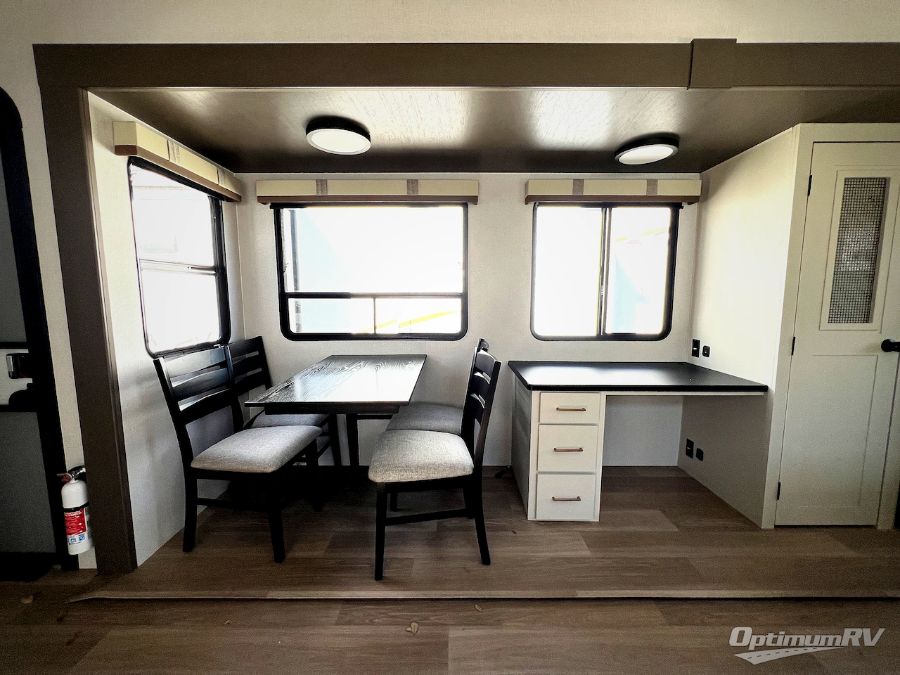 2026 East To West Tandara 388LR Photo 10