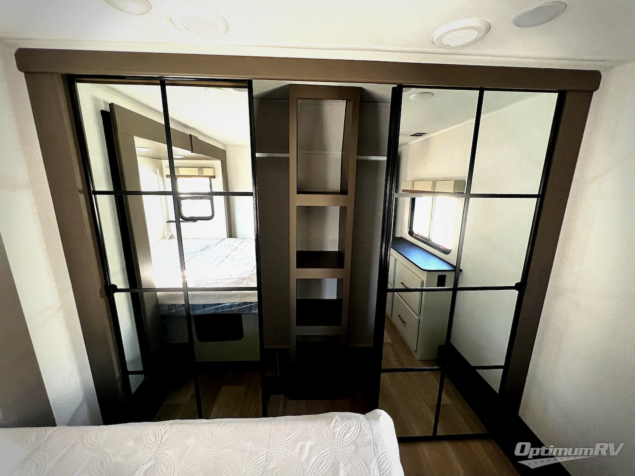 2026 East To West Tandara 388LR Photo 25