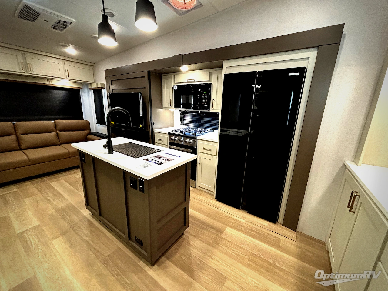 2026 East To West Tandara 295RL Photo 16