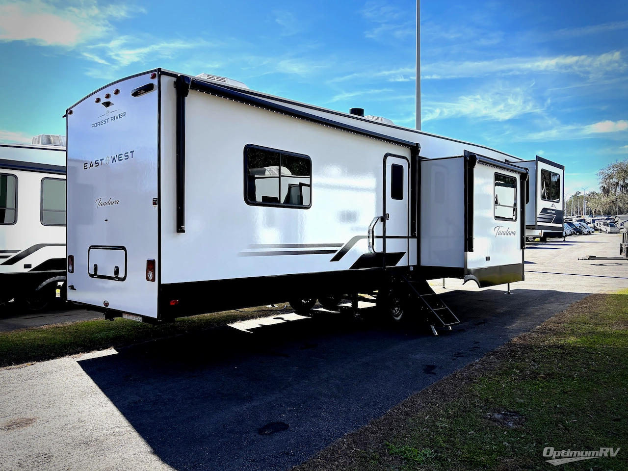 2026 East To West Tandara 390FL Photo 2