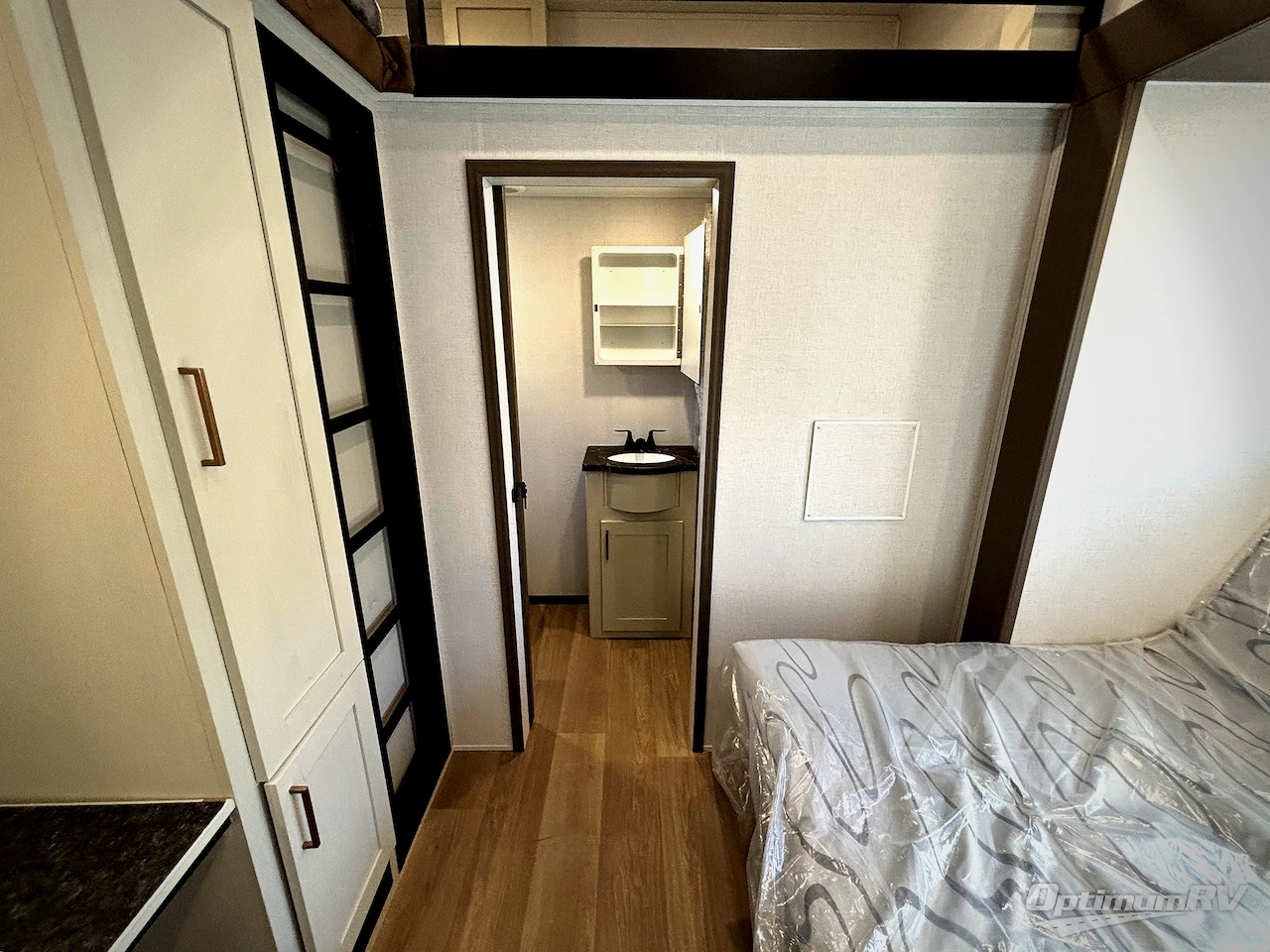 2026 East To West Tandara 389DS Photo 19