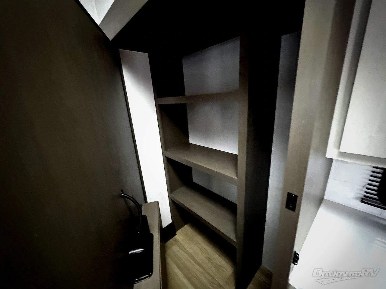 2026 East To West Tandara 389DS Photo 7