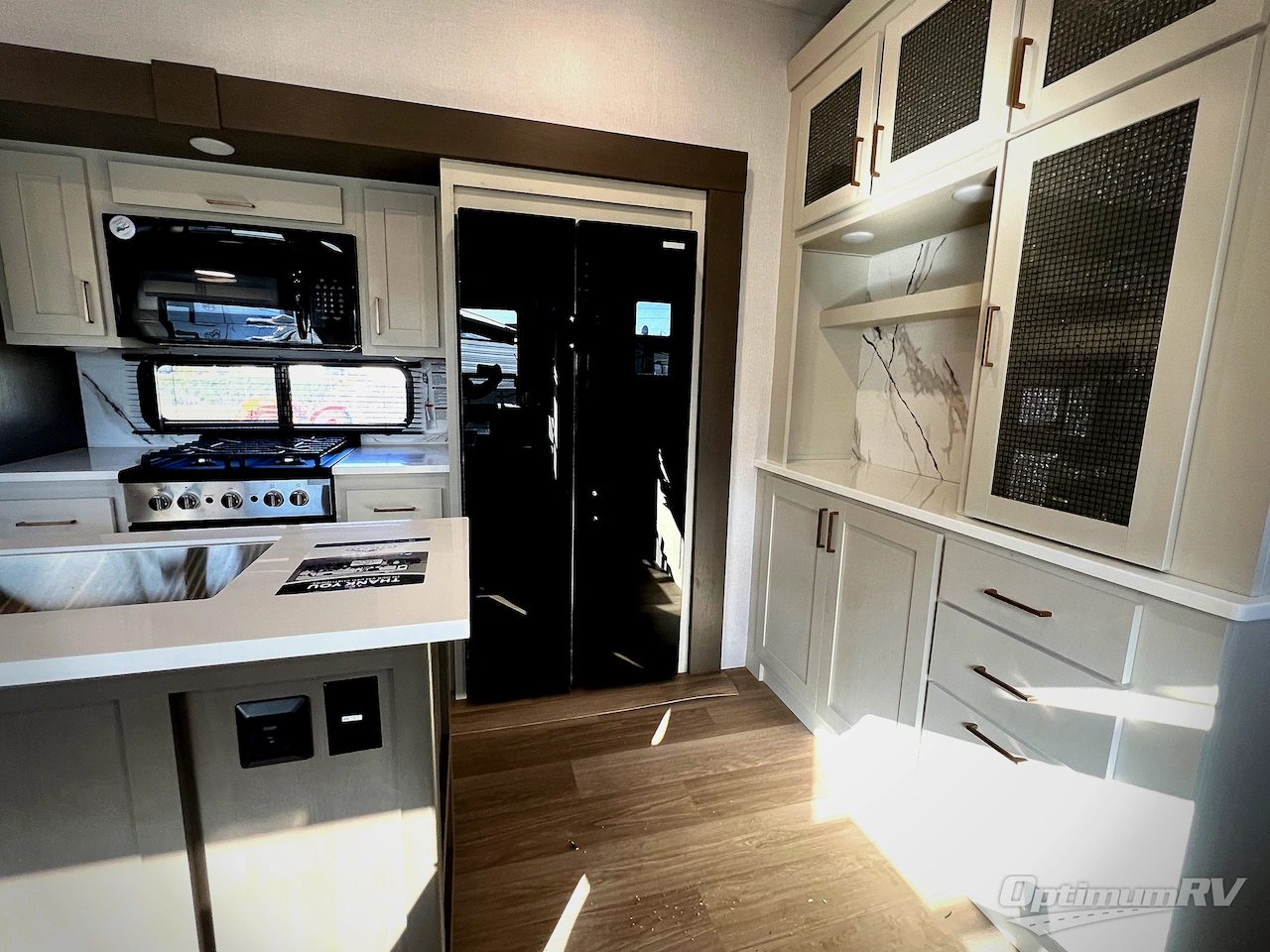 2026 East To West Tandara 389DS Photo 12