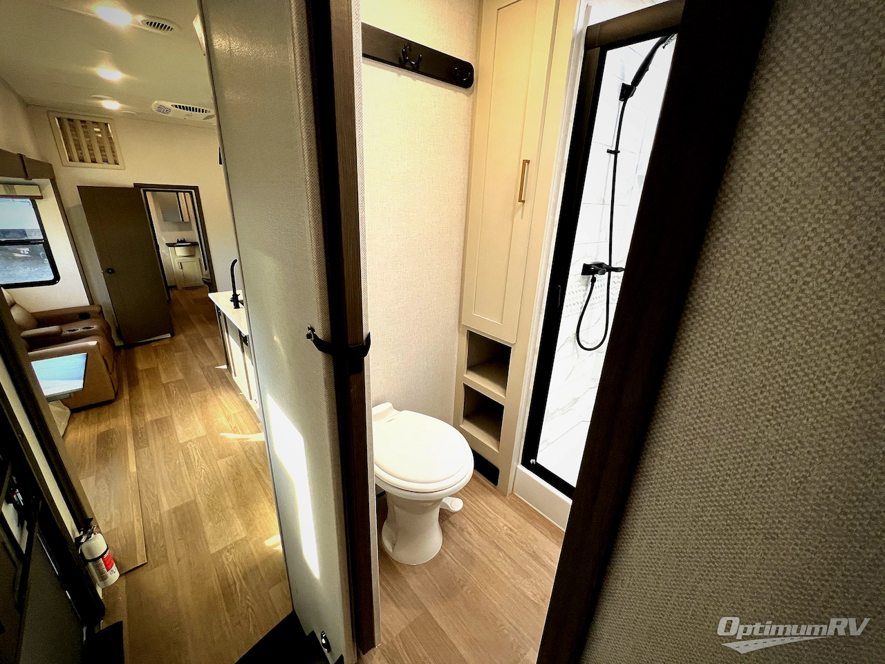 2026 East To West Tandara 389DS Photo 20