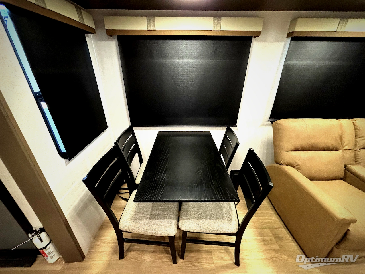 2026 East To West Tandara 389DS Photo 16