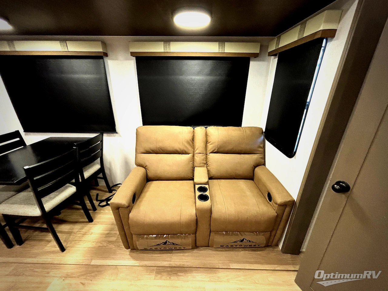 2026 East To West Tandara 389DS Photo 17