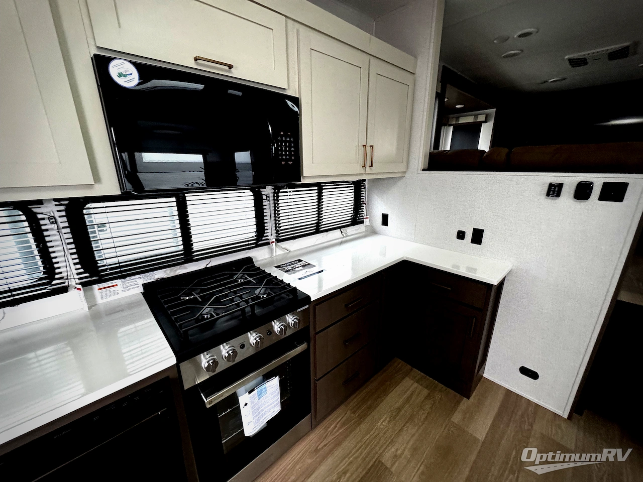 2026 East To West Tandara 390FL Photo 4