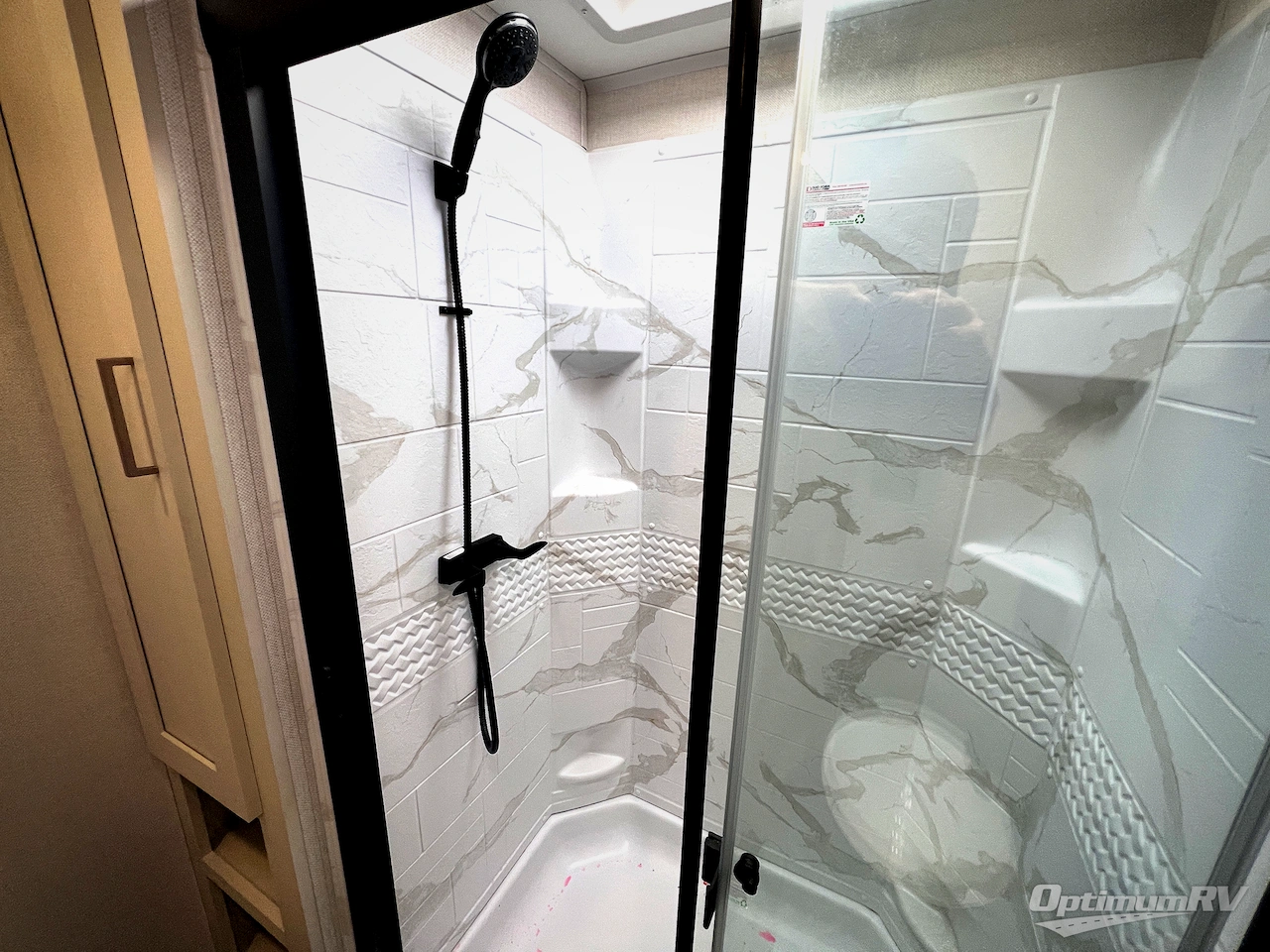 2026 East To West Tandara 389DS Photo 32