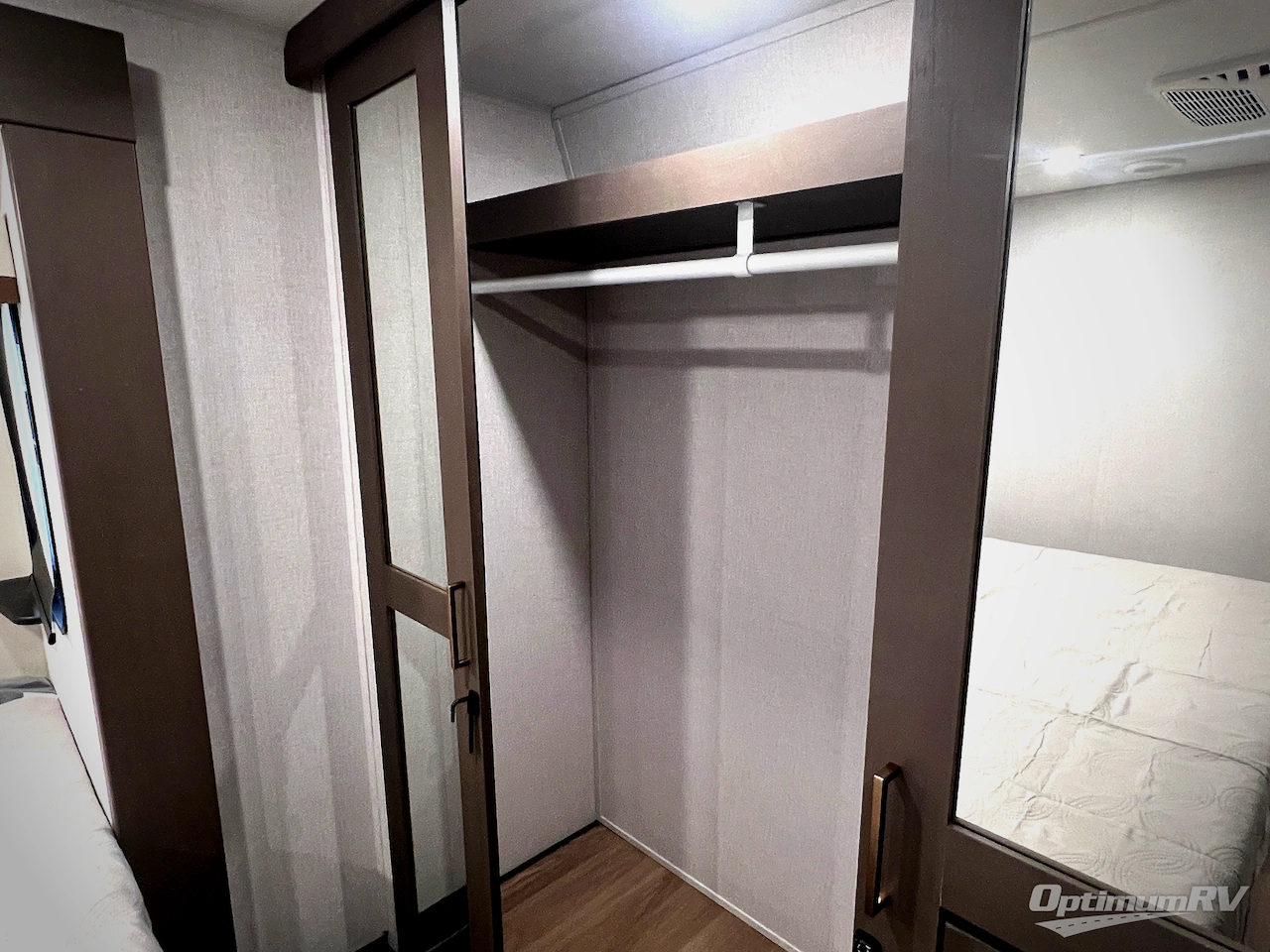 2026 East To West Tandara 389DS Photo 39