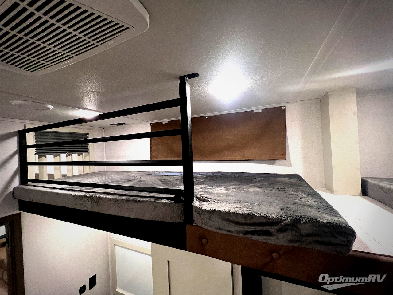 2026 East To West Tandara 389DS Photo 50