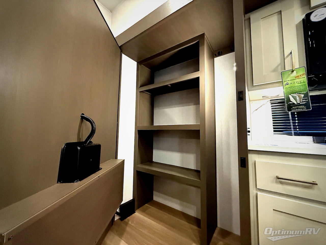 2026 East To West Tandara 389DS Photo 19