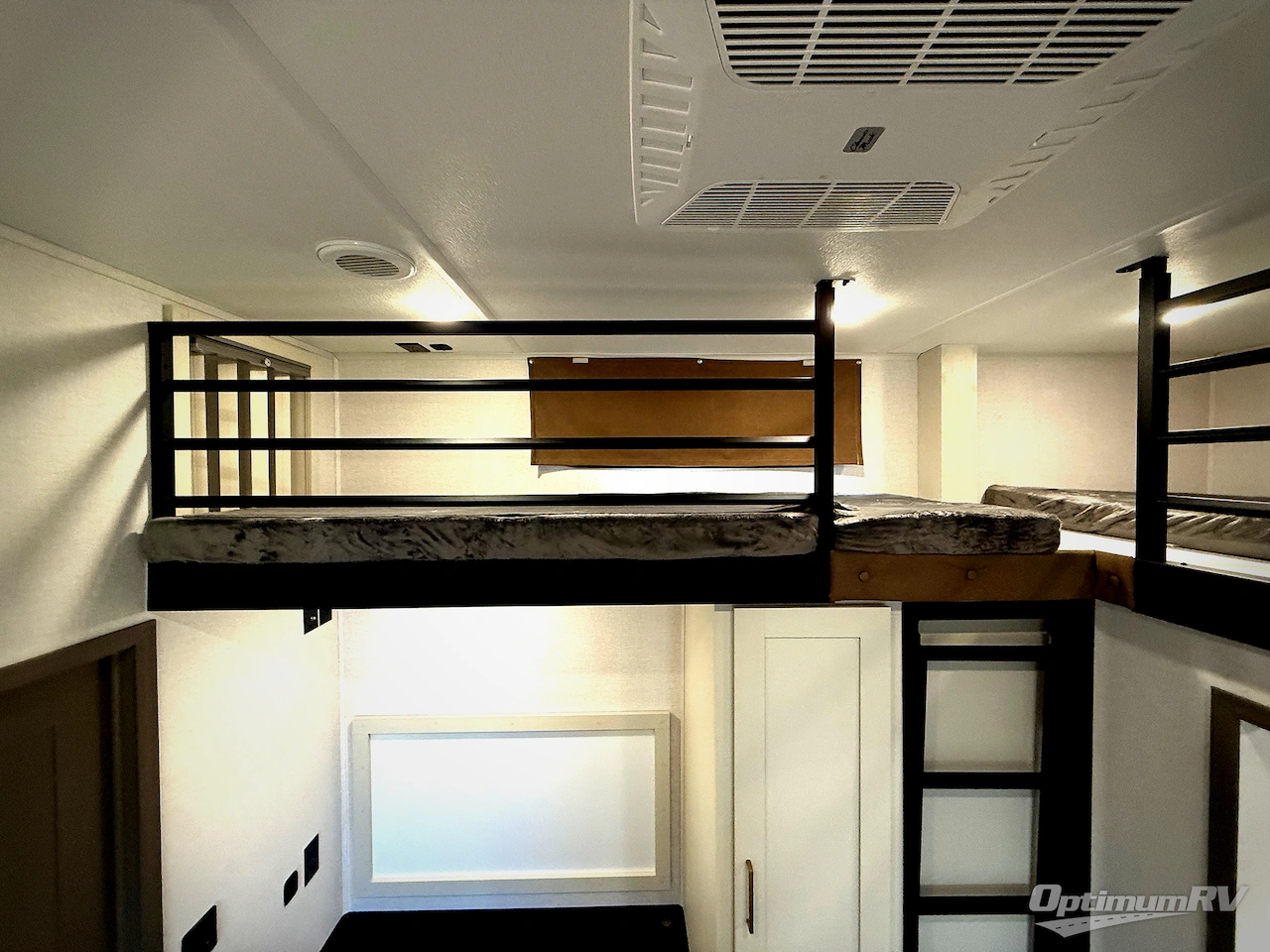 2026 East To West Tandara 389DS Photo 29