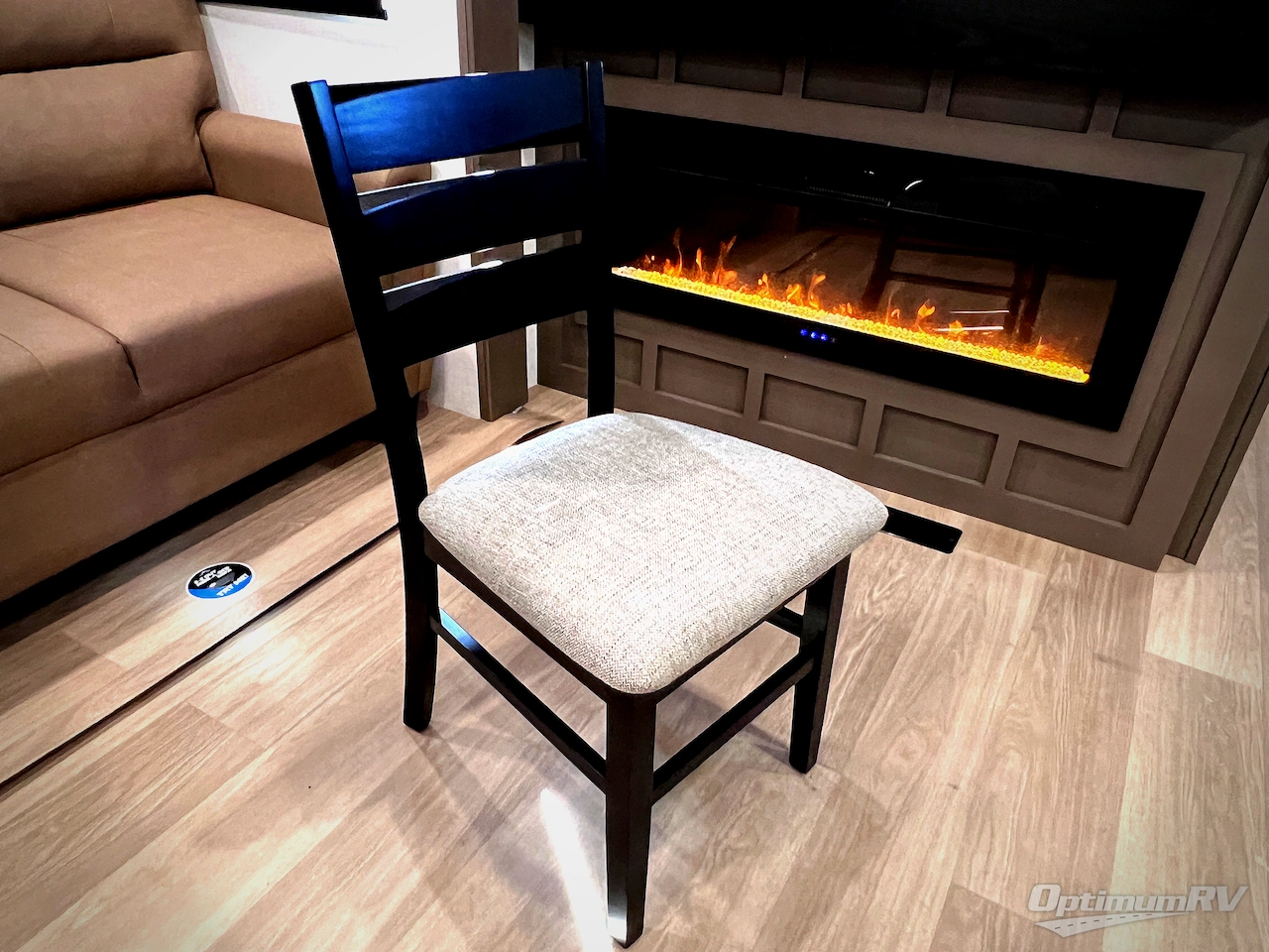 2026 East To West Tandara 388LR Photo 5